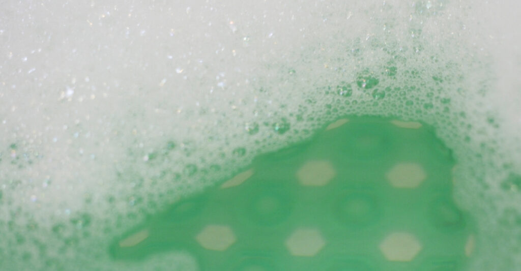 What Is the Safest Bath Mat for Seniors? (Top Features to Look For)