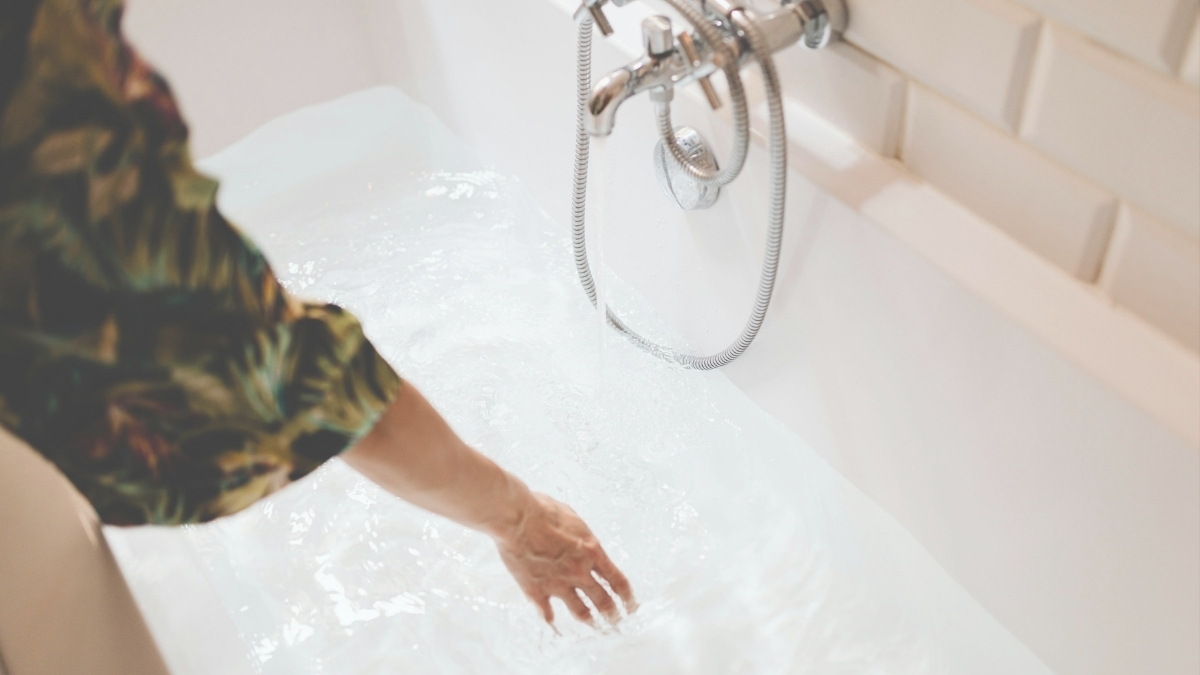 bathtub safety for seniors living at home
